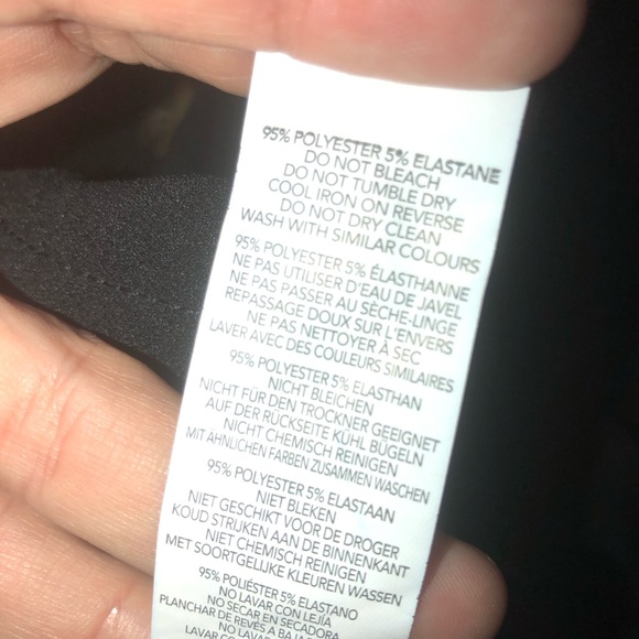 Boohoo Black Neck Mock Horn Button Shift Dress - Picture 7 of 9